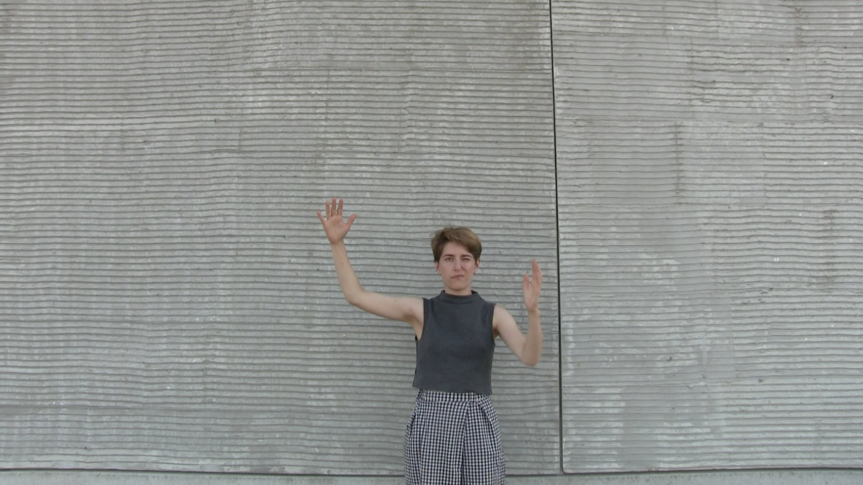 {Tentatives de matérialiser le volume de son champ de vision depuis ses globes oculaires jusqu'à l'horizon}, 2016