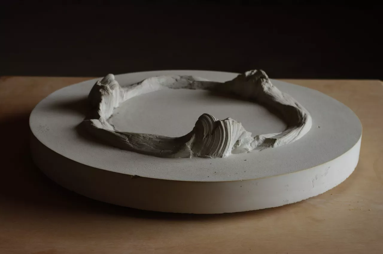{Empreinte de pierre en mouvement}, 2019