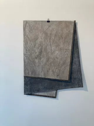 Papier Kraft, fil, 55 x 40 cm (plié), 2018