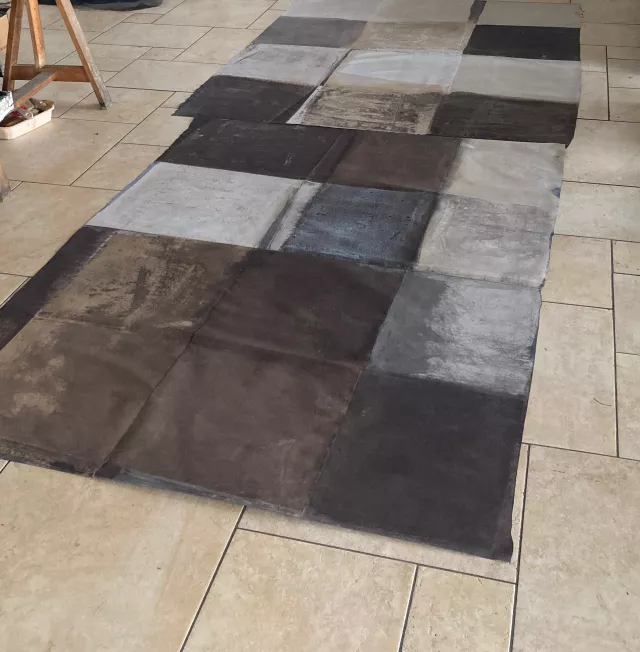 Papier Kraft, gouache, 360 x 145 cm, 2025