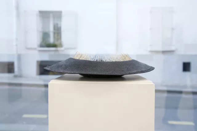 {Chapeau}, 2016