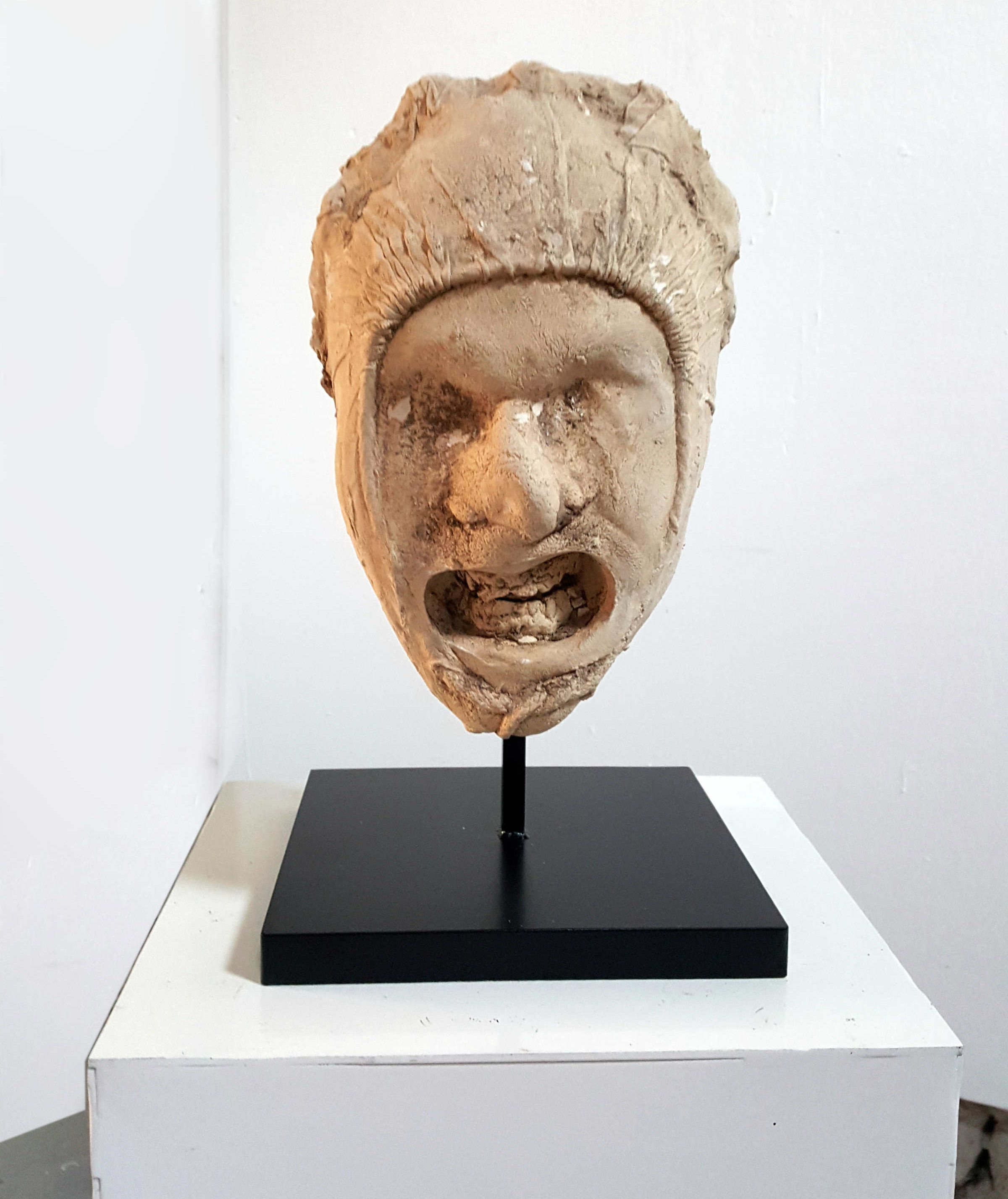 {Colère encapuchée 01}, 1994