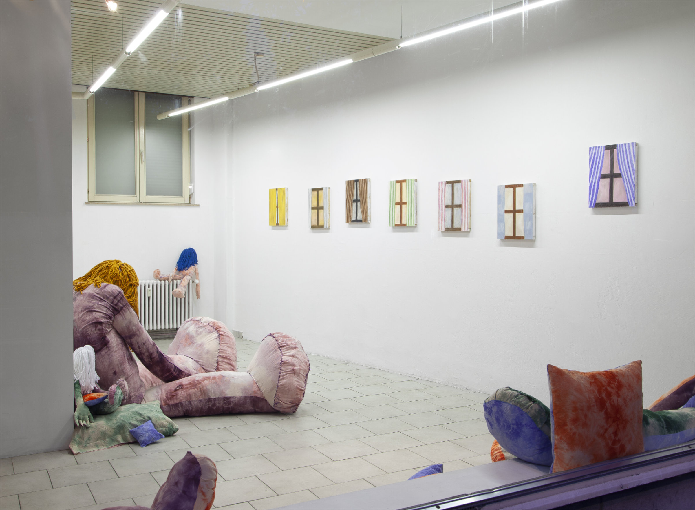 Vue de l'exposition Wibber glurp zark !, Komplot à Château Nour, Anderlecht (B), 2019