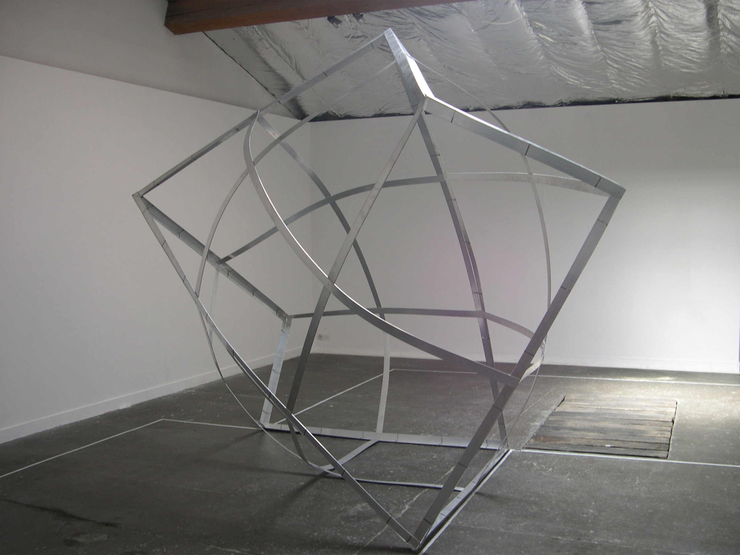 {Enveloppé}, 2004