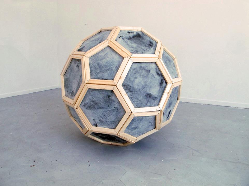 {Icosaèdre, d'après Ai Weiwei}, 2015