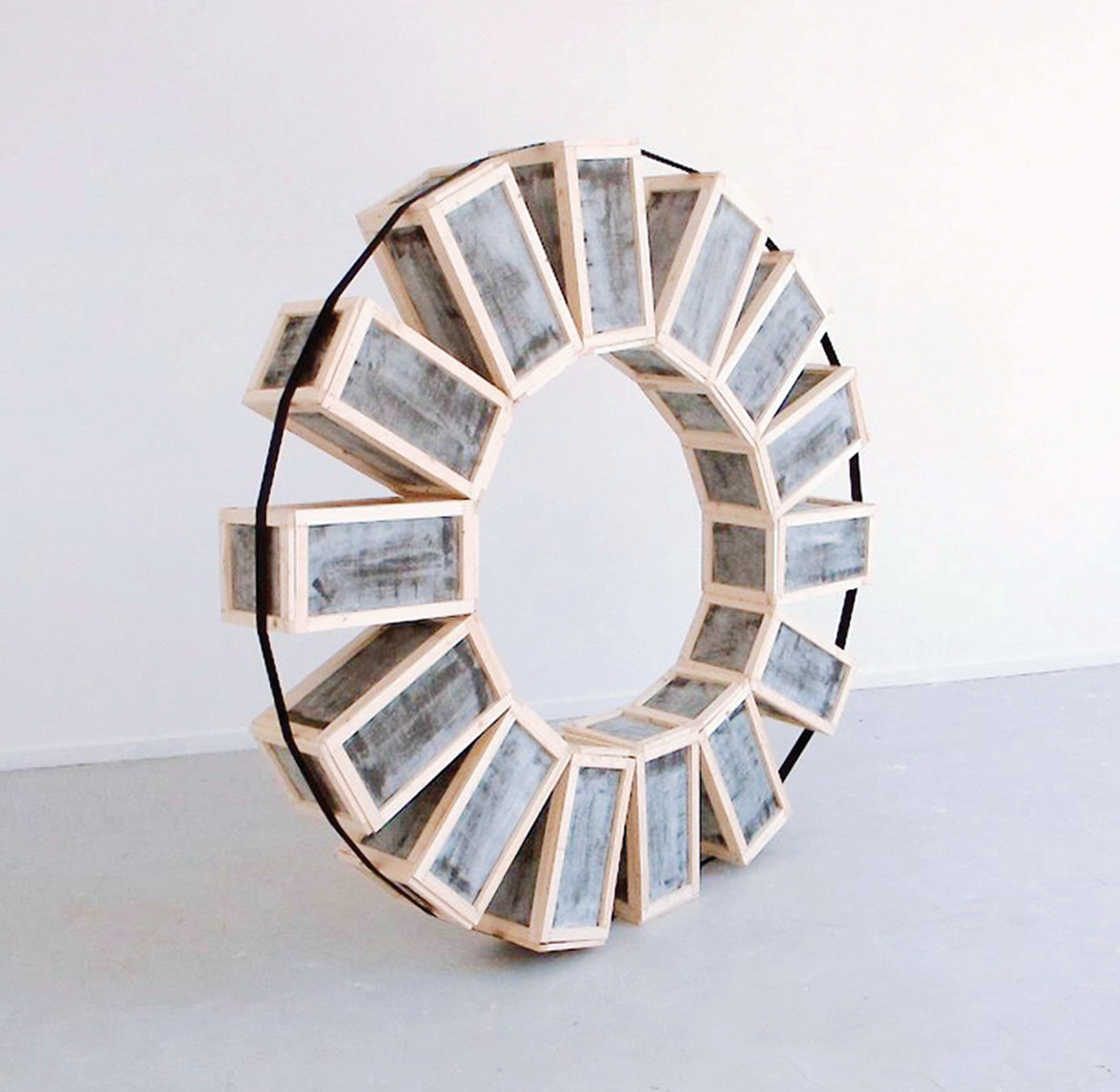 {Roue, d'après Vincent Ganivet}, 2015