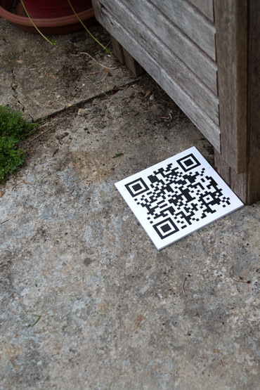 noires vibrent en suspension sept lignes