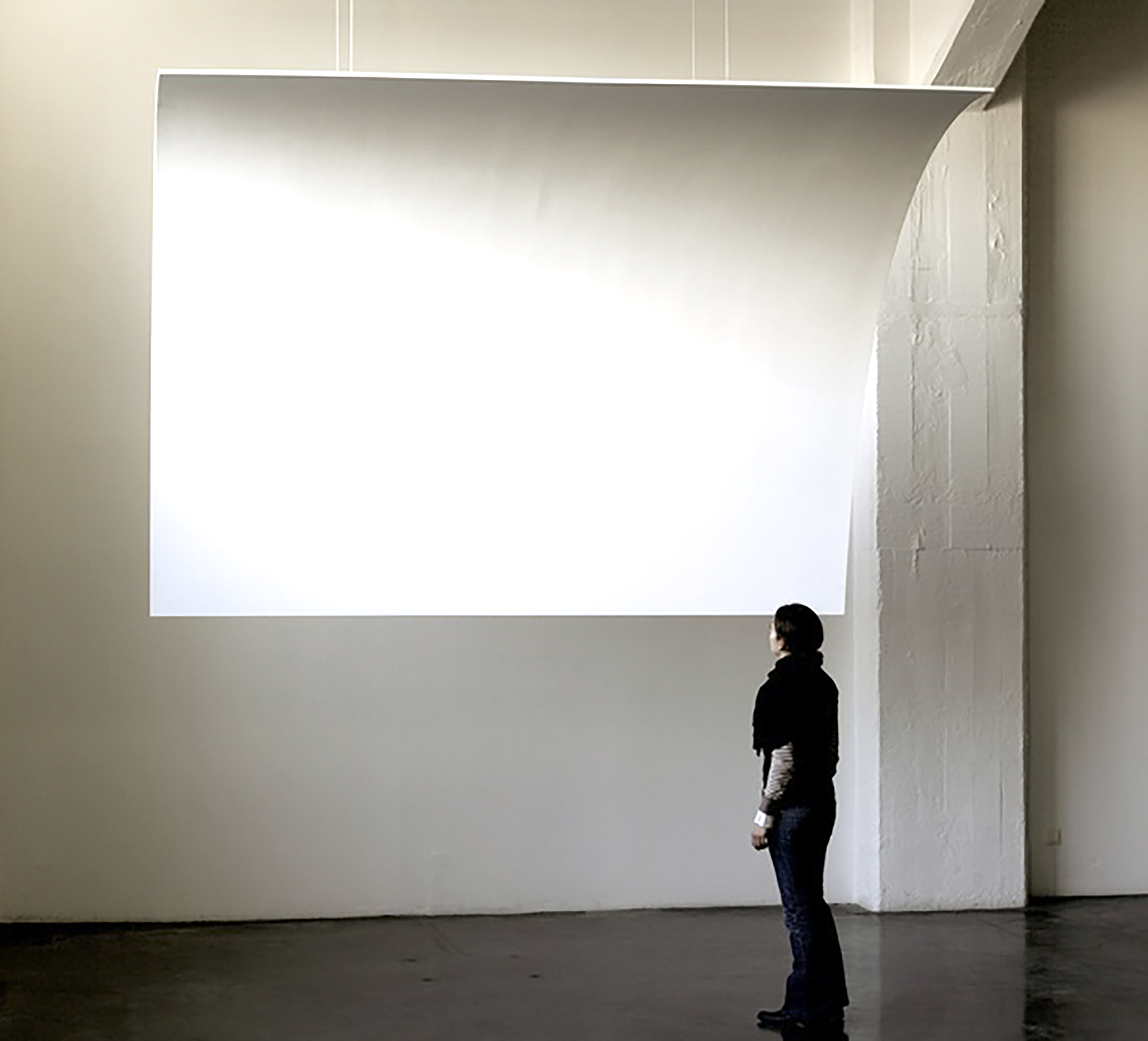 Vue de l'exposition « Tout ce que vous avez toujours voulu savoir sur le blanc », Frac Aquitaine