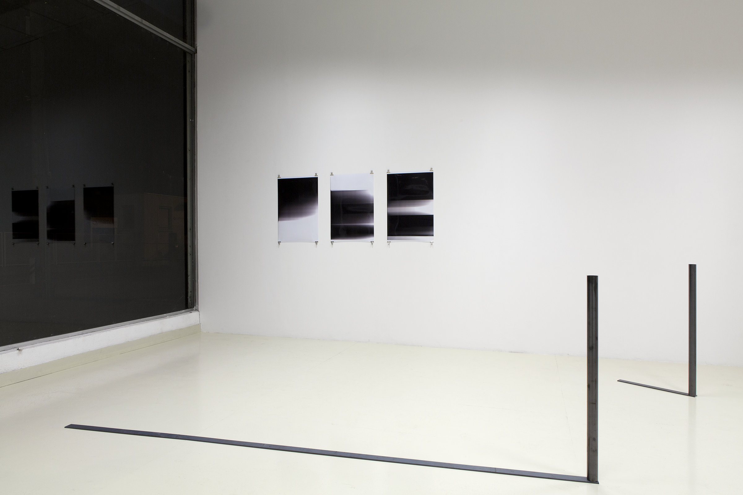 Vue de l'exposition « Ombre blanche », Les Ateliers, Clermont-Ferrand, 2016