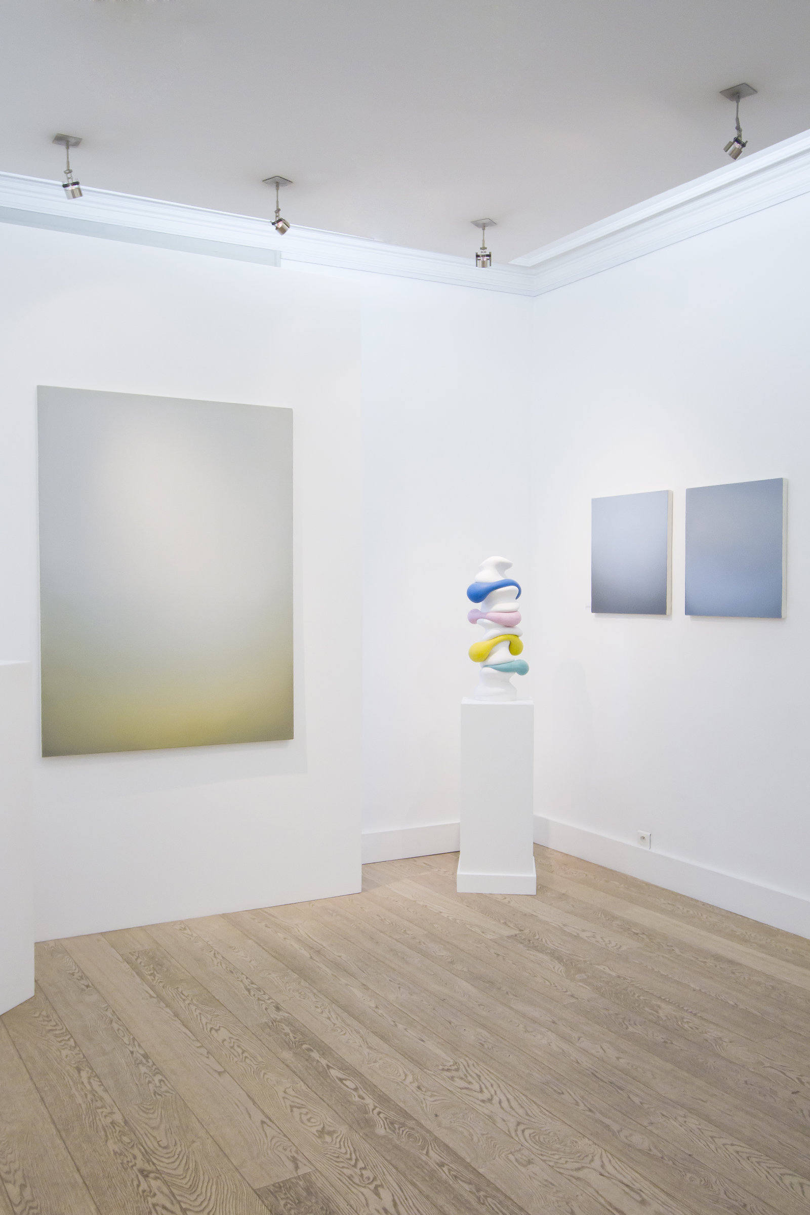 Sur socle : œuvre d'Etienne Fouchet