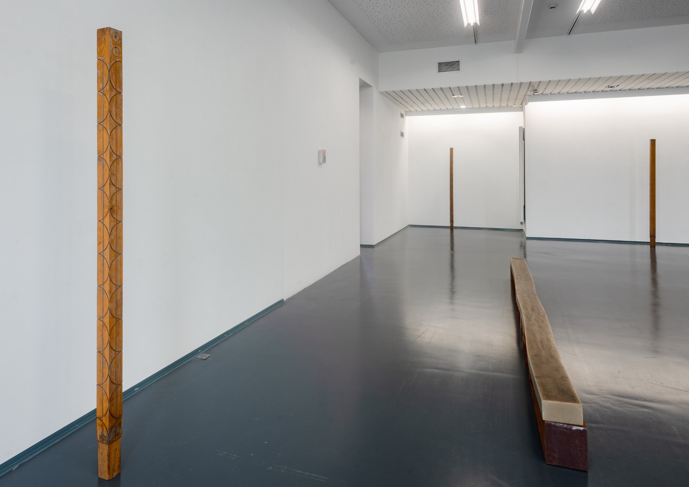 {Les poutres de Massais}, 2014