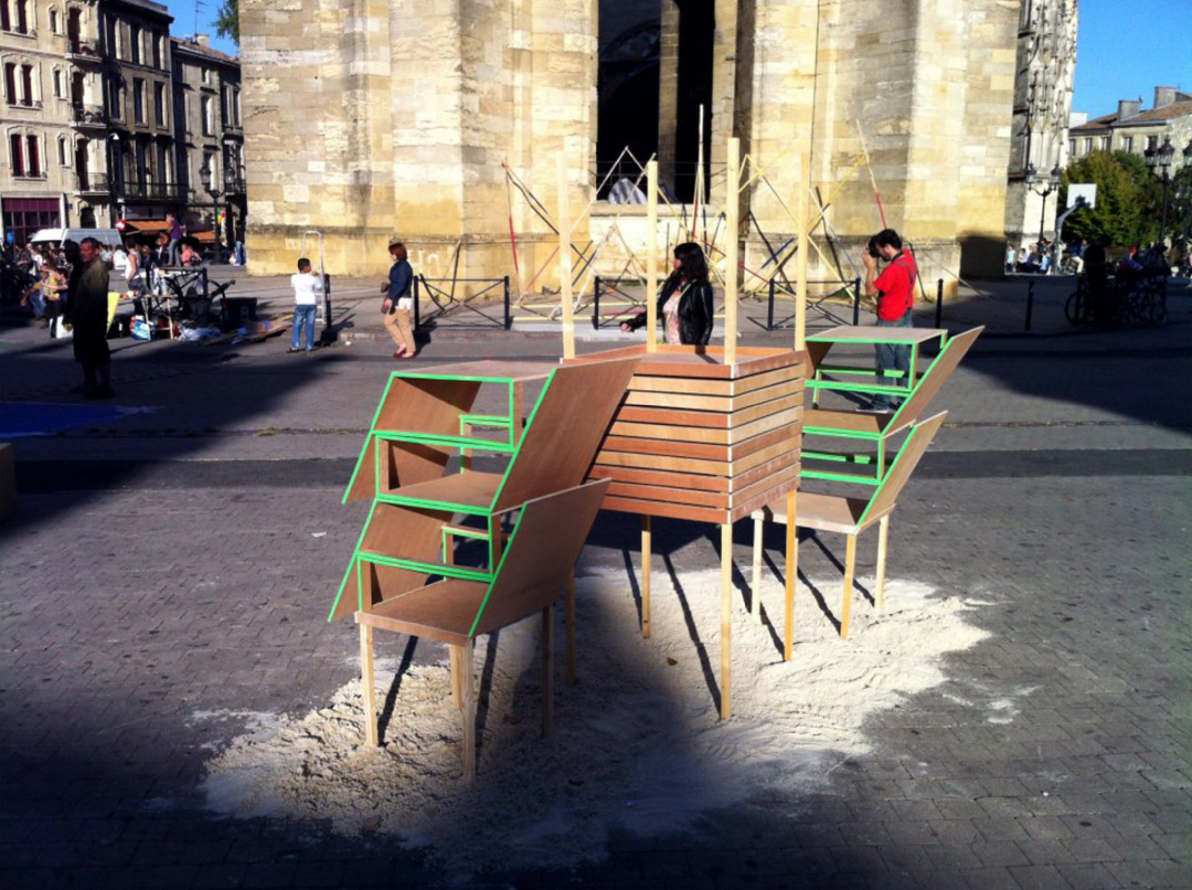 {Bar du soleil,} 2012