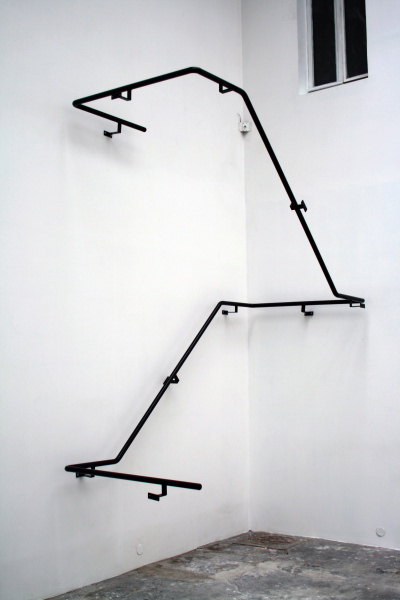 {Main courante}, 2004