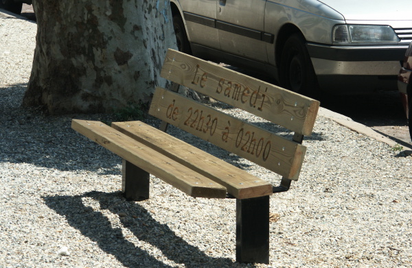 {5 bancs publics,} Bordeaux, 2004