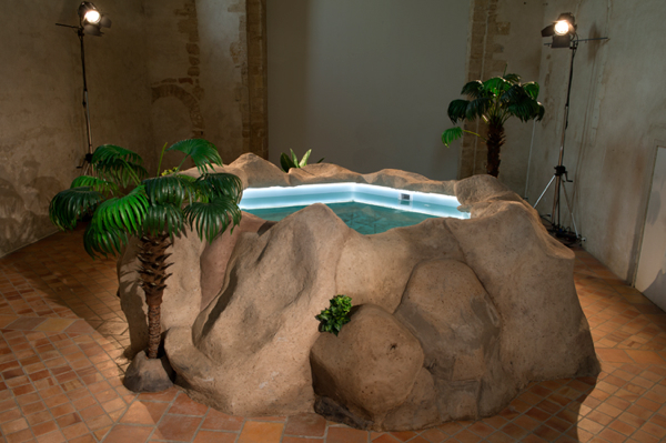 {La Piscine,} 2018