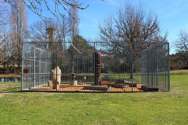 {Zoo de sculptures,} 2014