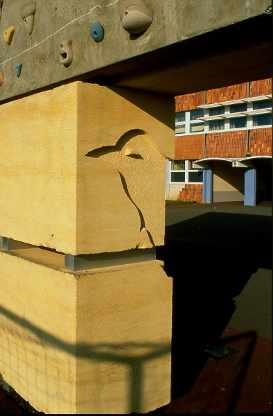 {Porte en petra dans l'histoire d'Eugène le Roy}, 1997 (détail)