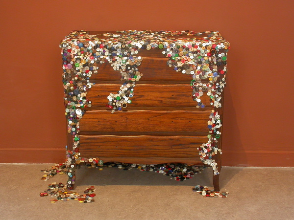 {Commode Louis Caisse,} 2001