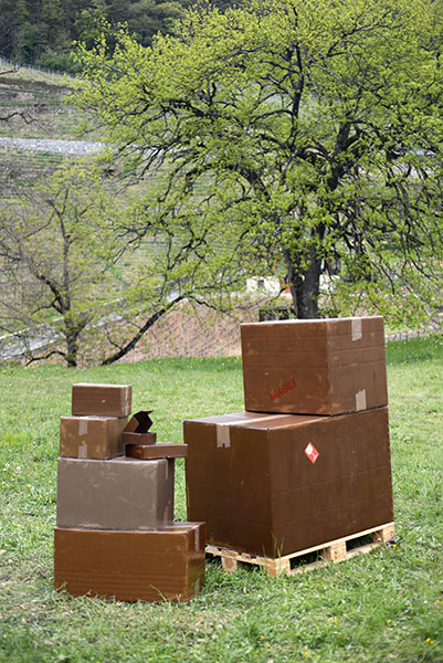 {Fragments de statue d'une divinité,} 2014 (détail)