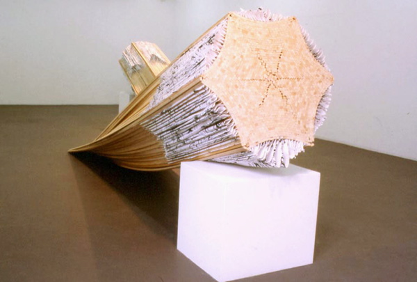 {2 colonnes 83,} 1989