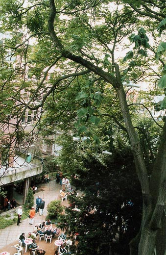 {Sans titre,} 1998
