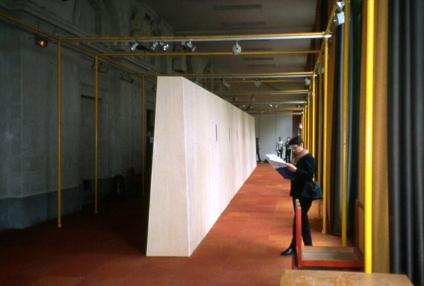 {Mur cristal,} 2000