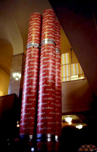 {Colonnes,} 1989