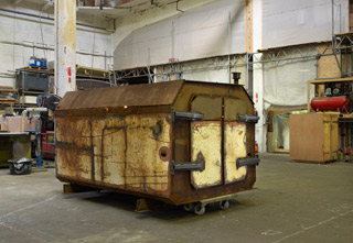 Vue de la cabine sonore dans les ateliers de la Fondation 93
