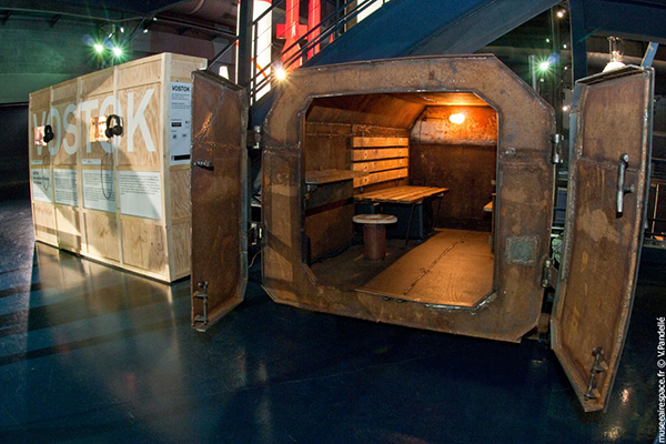 Vue de l'exposition Vostok, Cité des Sciences et de l'Industrie, 2010