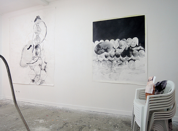 droite : 320 x 280 cm gauche : 170 x 150 cm
