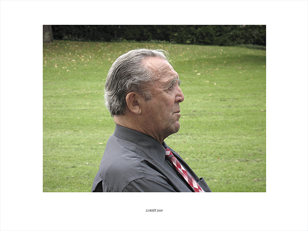 {Parc (avec homme de profil), Riehen, 22 août 2007}