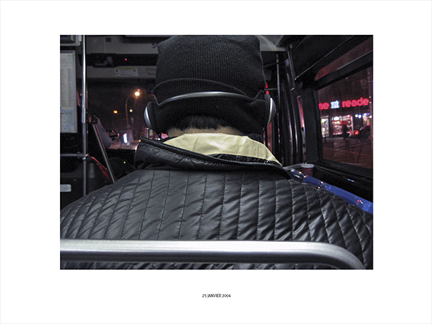 {Bus (avec homme au casque), New York, 25 janvier 2004}
