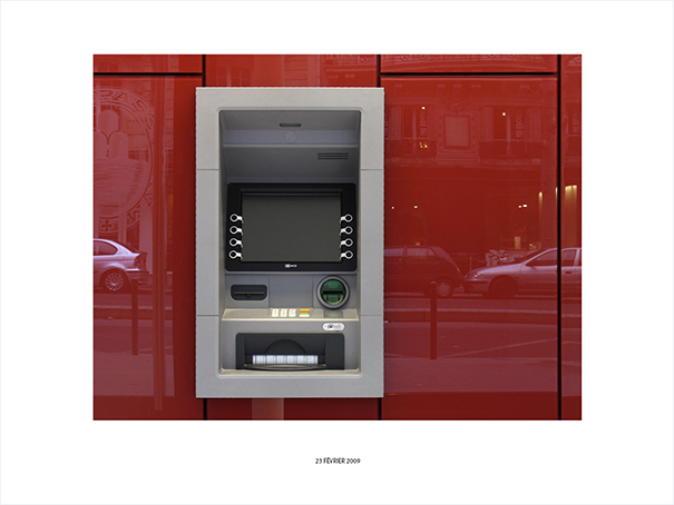 {Distributeur, Paris, 23 février 2009 }