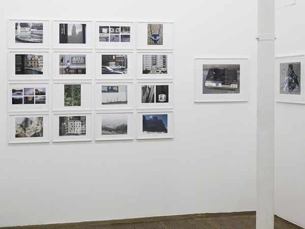 Vue de l'exposition Long-Term Observation, 2010