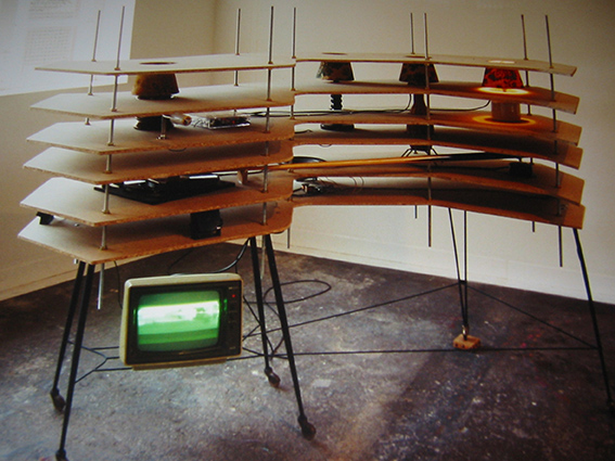 {Table machine n°5}, 2000 