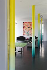 Au mur : œuvre de Julien Tardieu