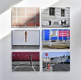 Vue de l'exposition Urbains ordinaires, L'Artichaut, Bordeaux, 2022 Avec des photographies des séries Urbains ordinaires et No Man's Land