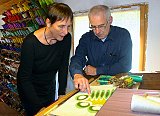 Jane Harris et Patrick Guillot, lissier à Aubusson