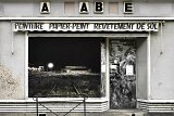 Vue de l'installation de la série Couvent de Massip - Sans titre 7, exposition de fin de résidence, dans le cadre de L'Autre Festival organisé par l'association « Derrière le Hublot », Capdenac gare (Aveyron), 2015