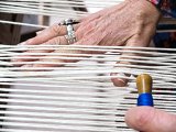 Vue d'atelier des lissières d'Aubusson Documentation de la production L'Atelier A2 avec France-Odile Perrin-Crinière, Patricia Bergereau et Aiko Konomi