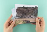 Edition de cartes postales à partir d'une sélection de photographies de la série Nos châteaux de sable ne meurent pas avec l'été