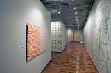 Vue de l'exposition Walls are talking, Whitworth art gallery, Manchester