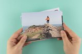 Edition de cartes postales à partir d'une sélection de photographies de la série Nos châteaux de sable ne meurent pas avec l'été