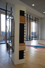 Avec l'œuvre de Benoit Ménard, Raticid Mandala, 2015