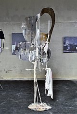 {Dust et autres torrents,} 2013