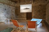 Vue de l'exposition D'histoires et de gloires passées, La tonnellerie, Citadelle de Brouage, 2023