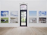 Vue de l'exposition {{Ciel/Sol}}, 2013
