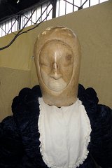 {Avec inquiétude mais aussi avec espoir (Fred)}