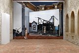 Vue de l'exposition {On the ruins of the Pizzeria}