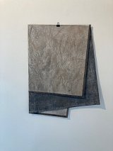 Papier Kraft, fil, 55 x 40 cm (plié), 2018
